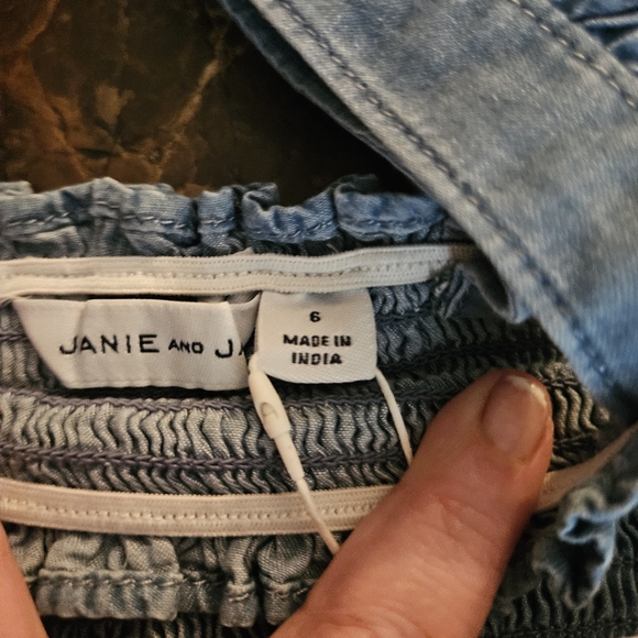 Janie and Jack Girl's Chambray Dress Size 6 NWT - Picture 3 of 6